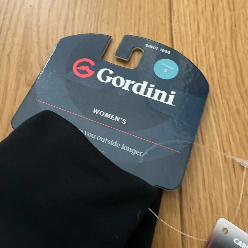 GORDINI Front Line LT Mittens in Black for Women in Small NWT